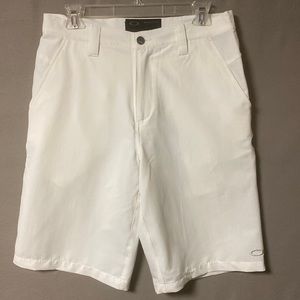 Oakley Men’s Golf Shorts Used Waist 30 Color White